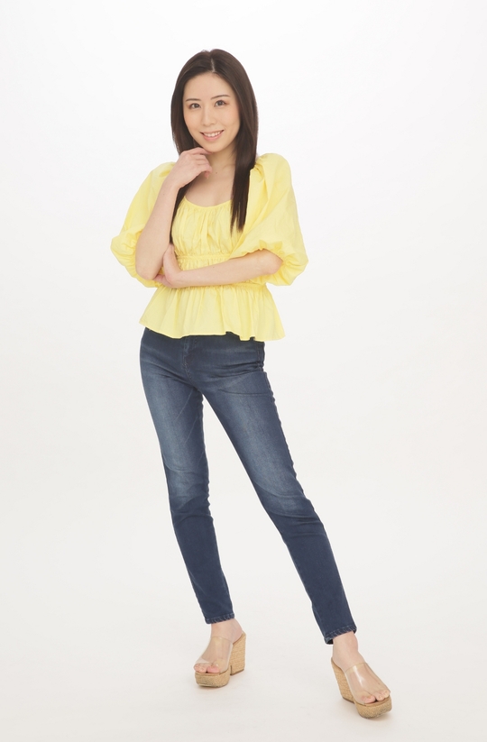 横井美穂 