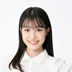 村井七彩 