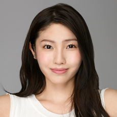 立石晴香 